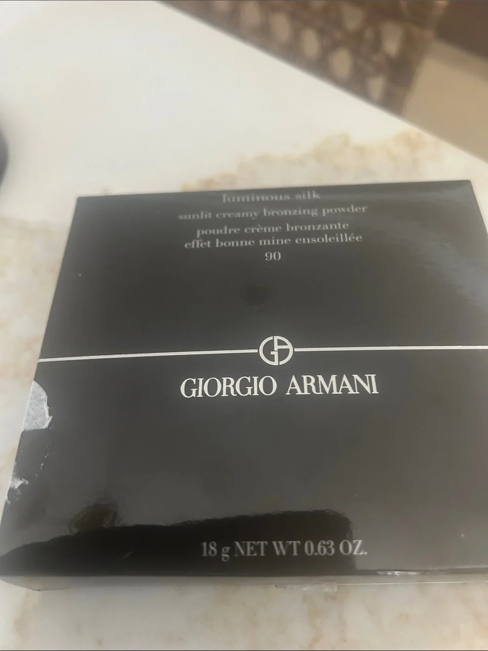 Giorgio Armani luminous silk Bronzing Powder - shade 90